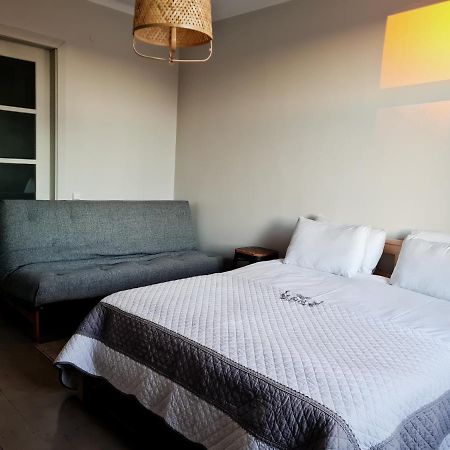 Rehouse Vokieciu Str.9, 2 Bedroom วิลนีอุส ภายนอก รูปภาพ