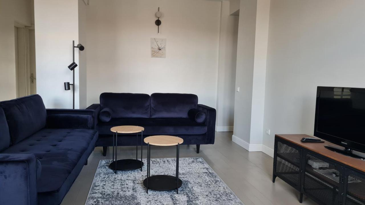 Rehouse Vokieciu Str.9, 2 Bedroom วิลนีอุส ภายนอก รูปภาพ
